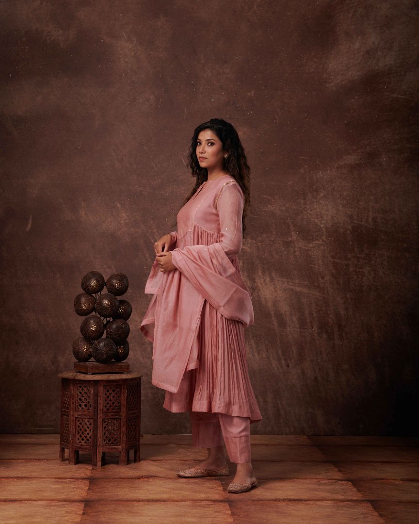 SET IN ONION PINK