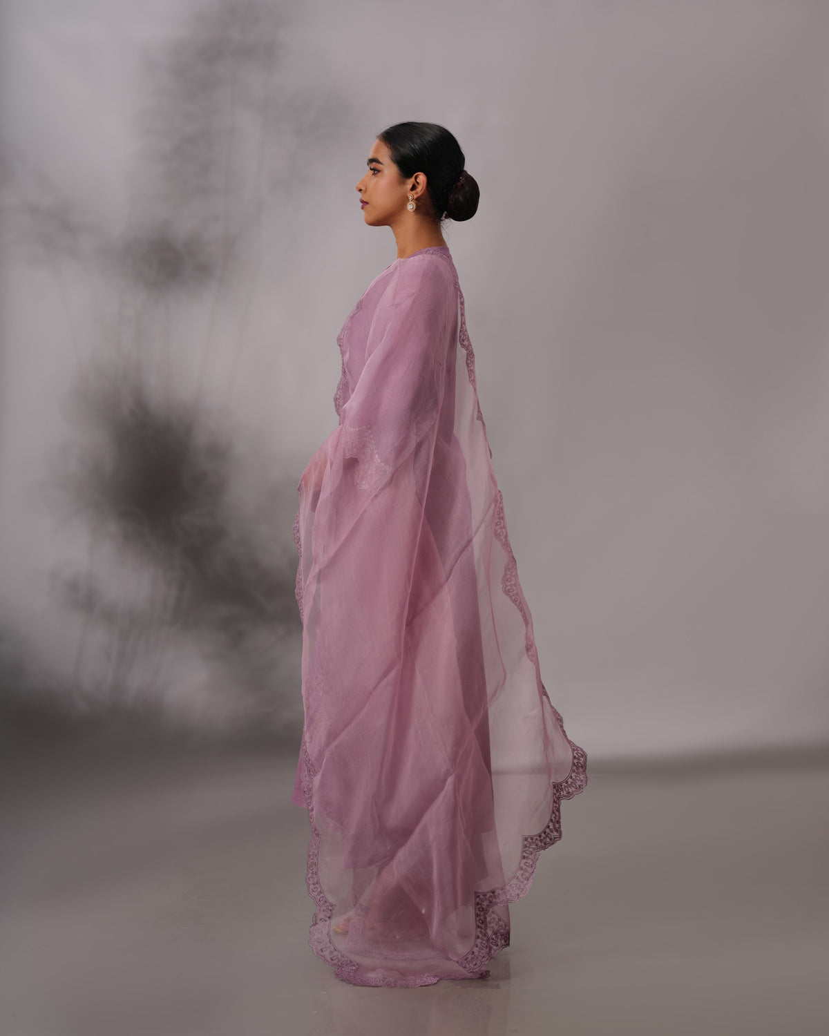 Model wearing the Mauve Slitted Malai Chanderi Set by Kpret by Kalakaari