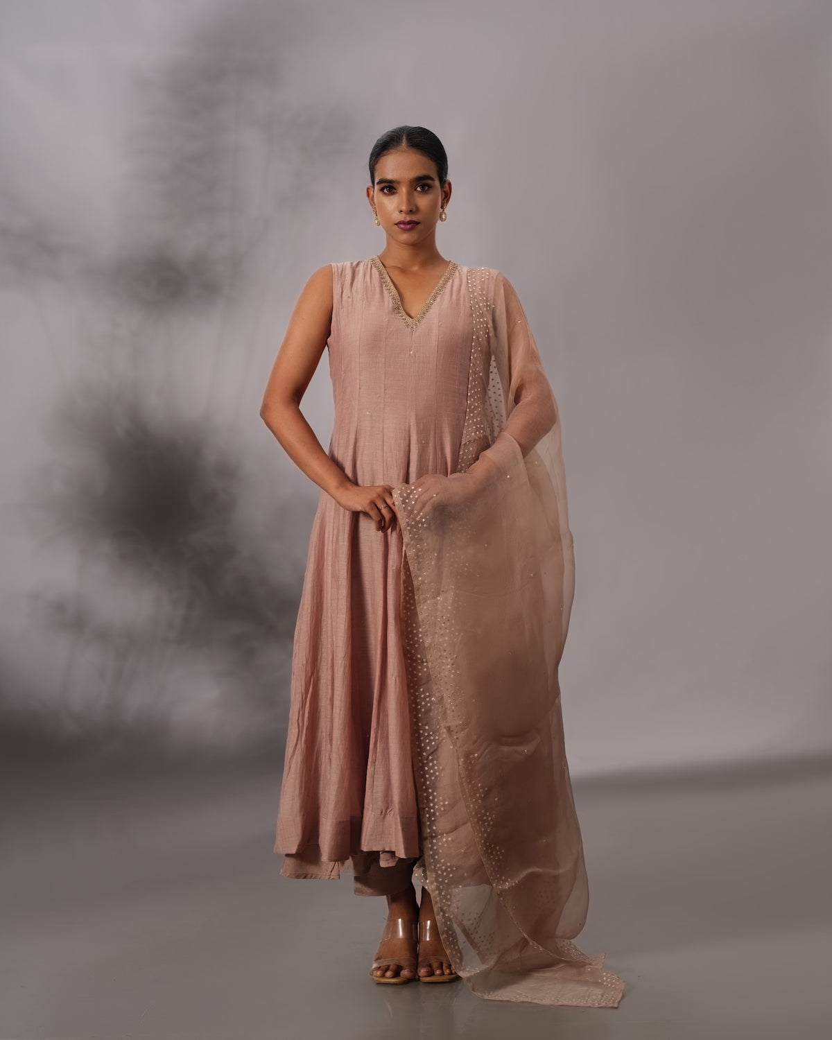 Model wearing the Mocha Mousse Panelled Malai Chanderi Set by Kpret by Kalakaari