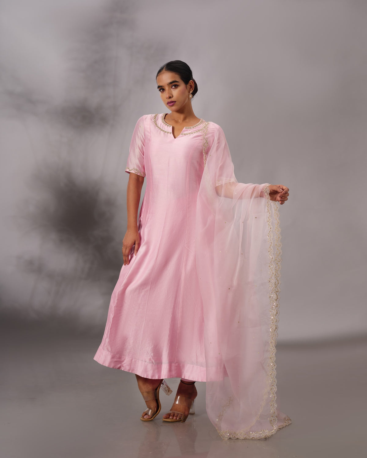 Model wearing the Candy Pink Three-Panelled Chanderi Silk Set by Kpret by Kalakaari