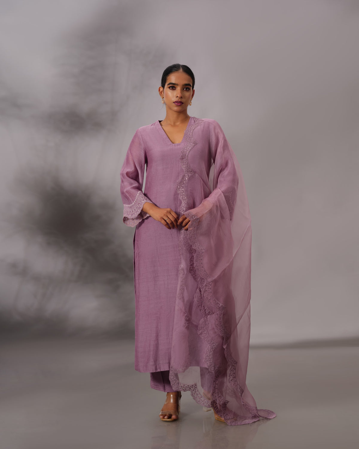 Model wearing the Mauve Slitted Malai Chanderi Set by Kpret by Kalakaari
