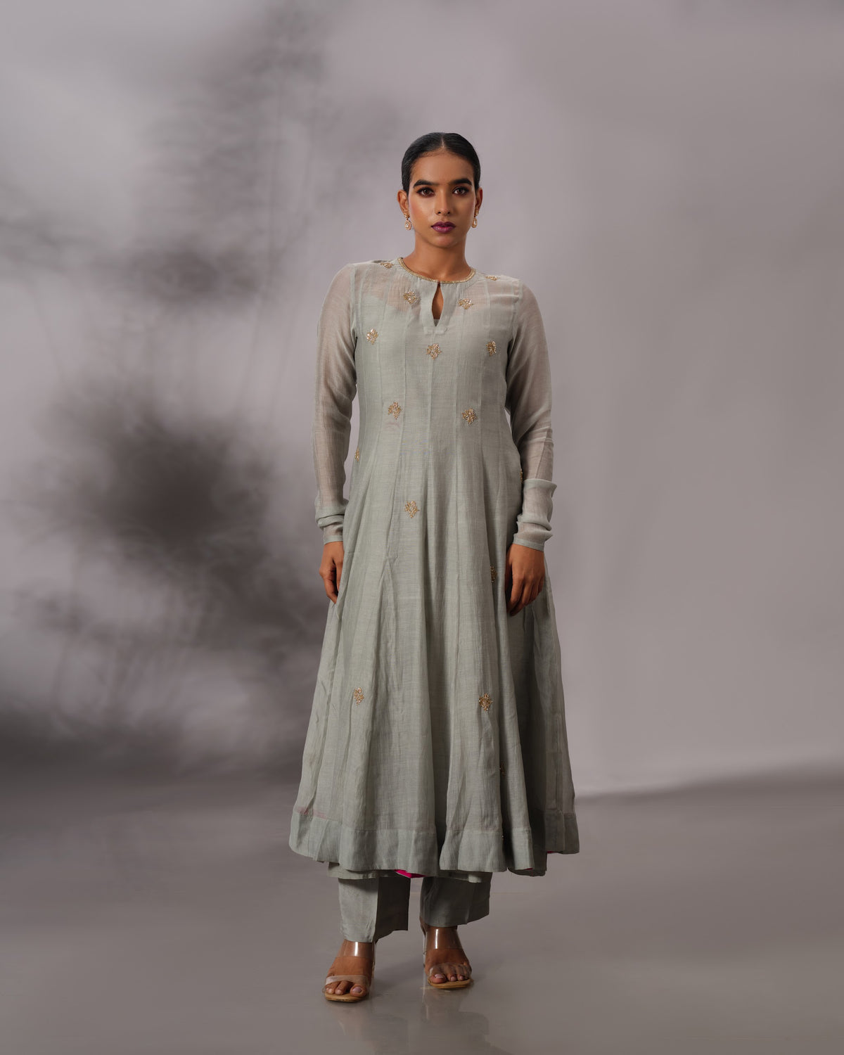 Model wearing the Aqua Grey Panelled Anarkali Set by Kpret by Kalakaari