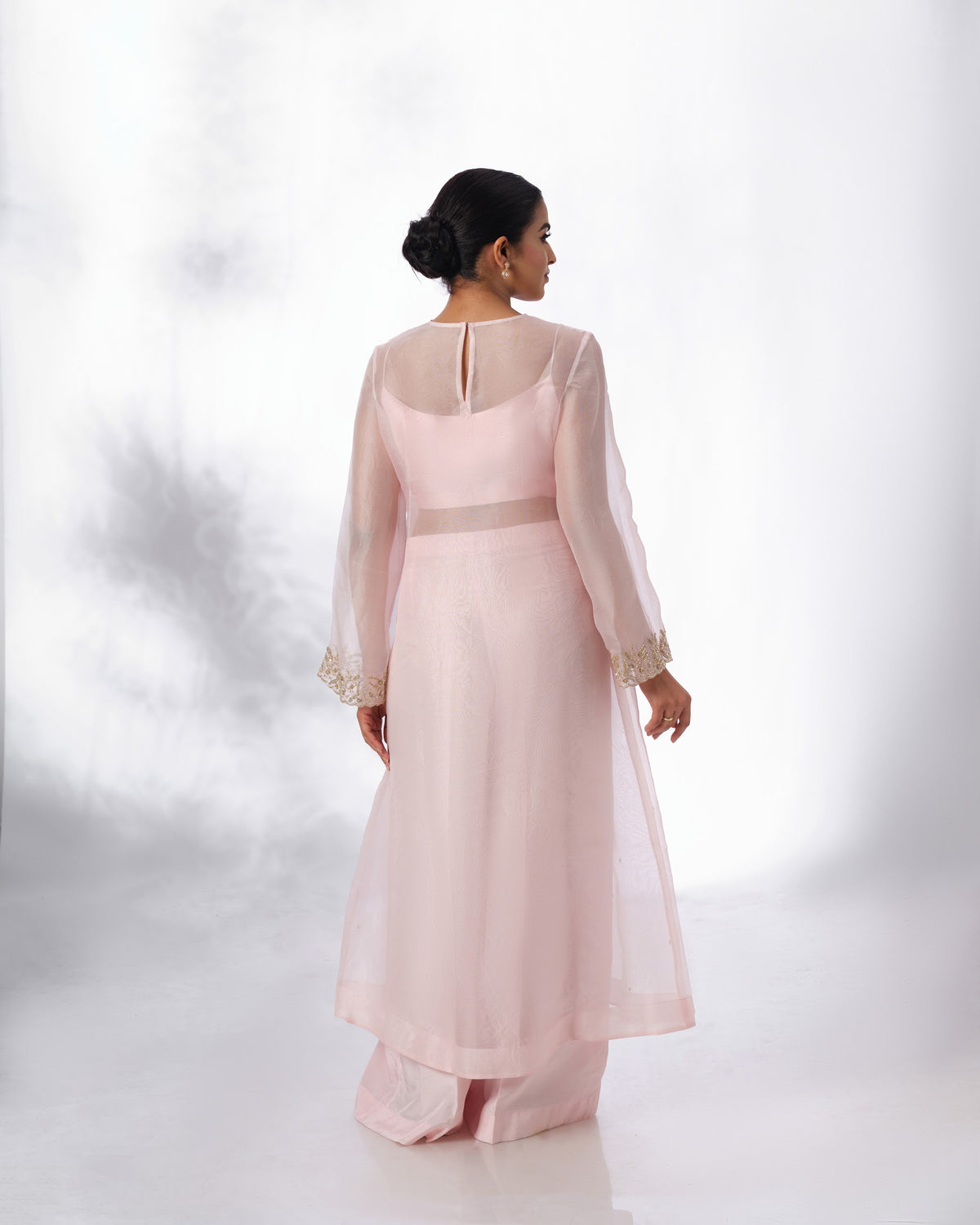 Model wearing the Calcite Silk Organza Set by Kpret by Kalakaari