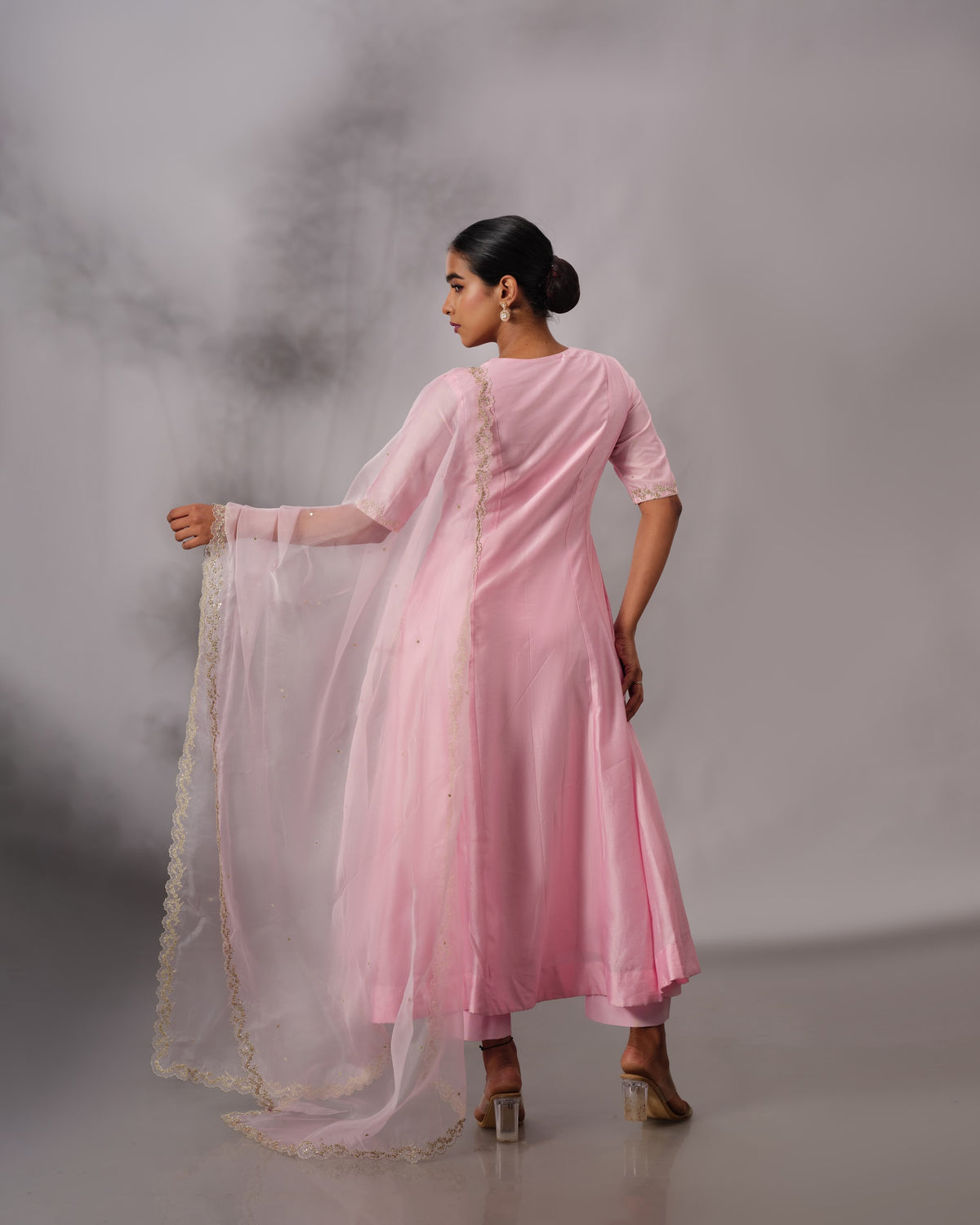 Model wearing the Candy Pink Three-Panelled Chanderi Silk Set by Kpret by Kalakaari