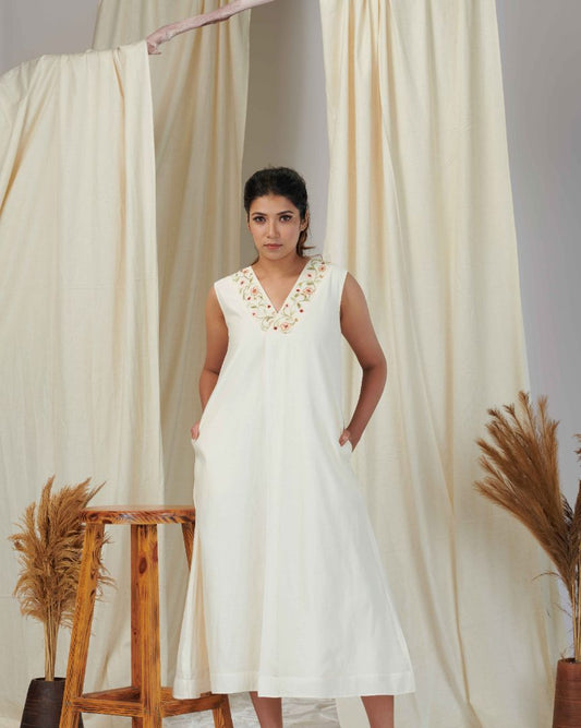 A LINE DRESS IN OFF WHITE SHADE