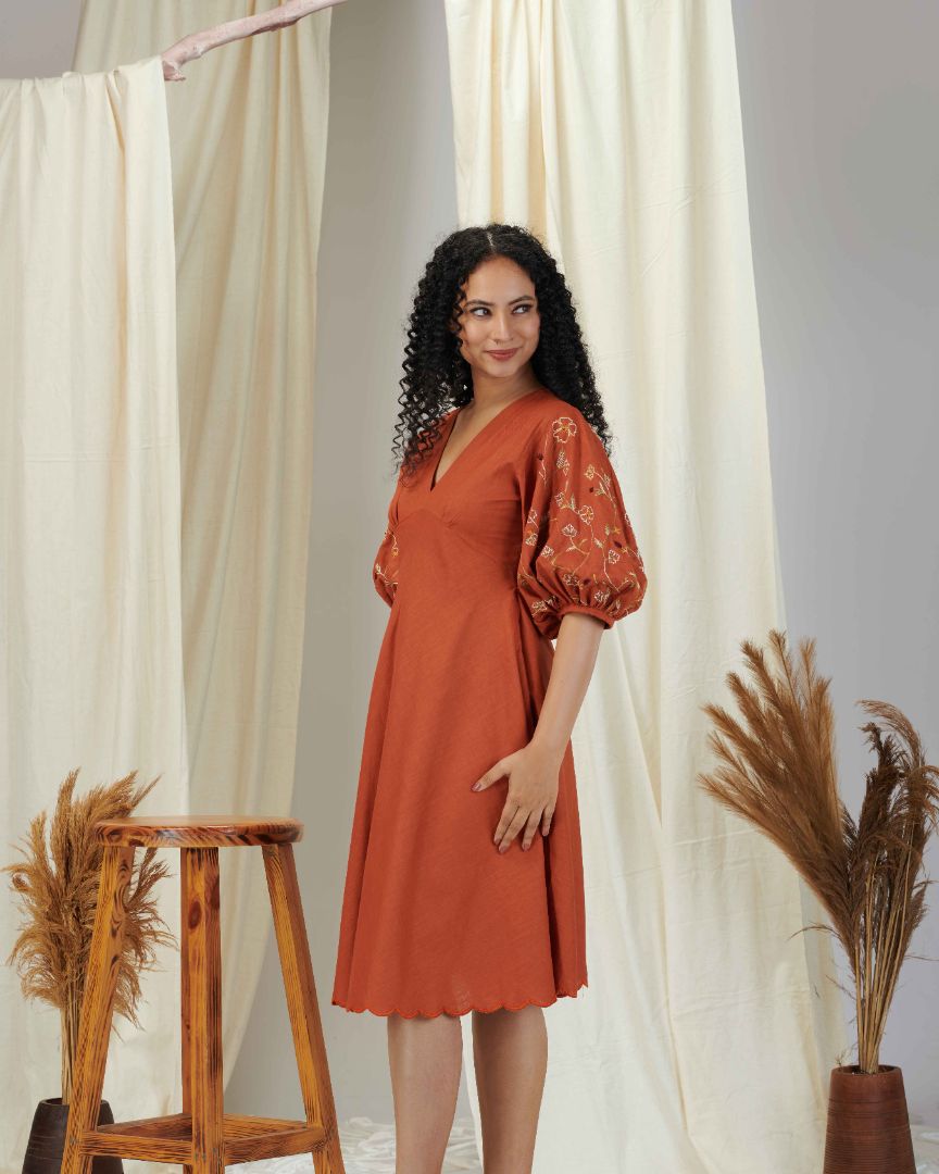 DRESS IN BURNT ORANGE SHADE