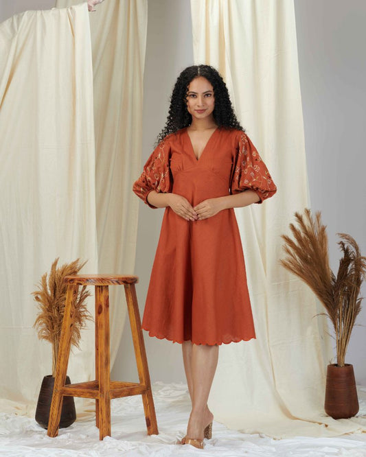 DRESS IN BURNT ORANGE SHADE