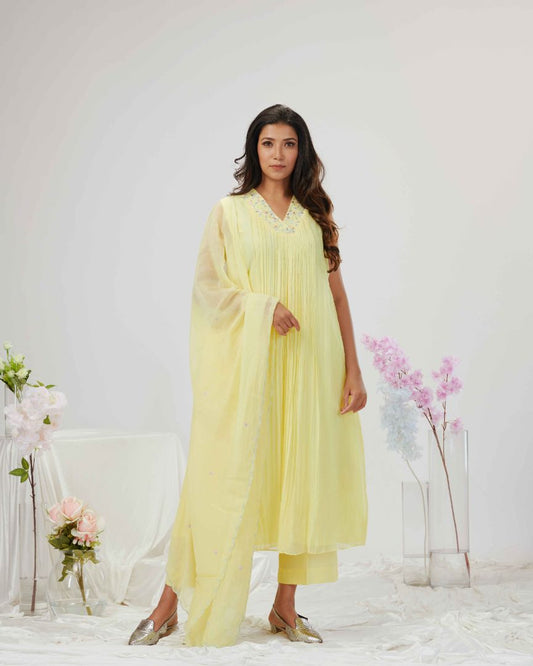 SALWAR SET IN YELLOW