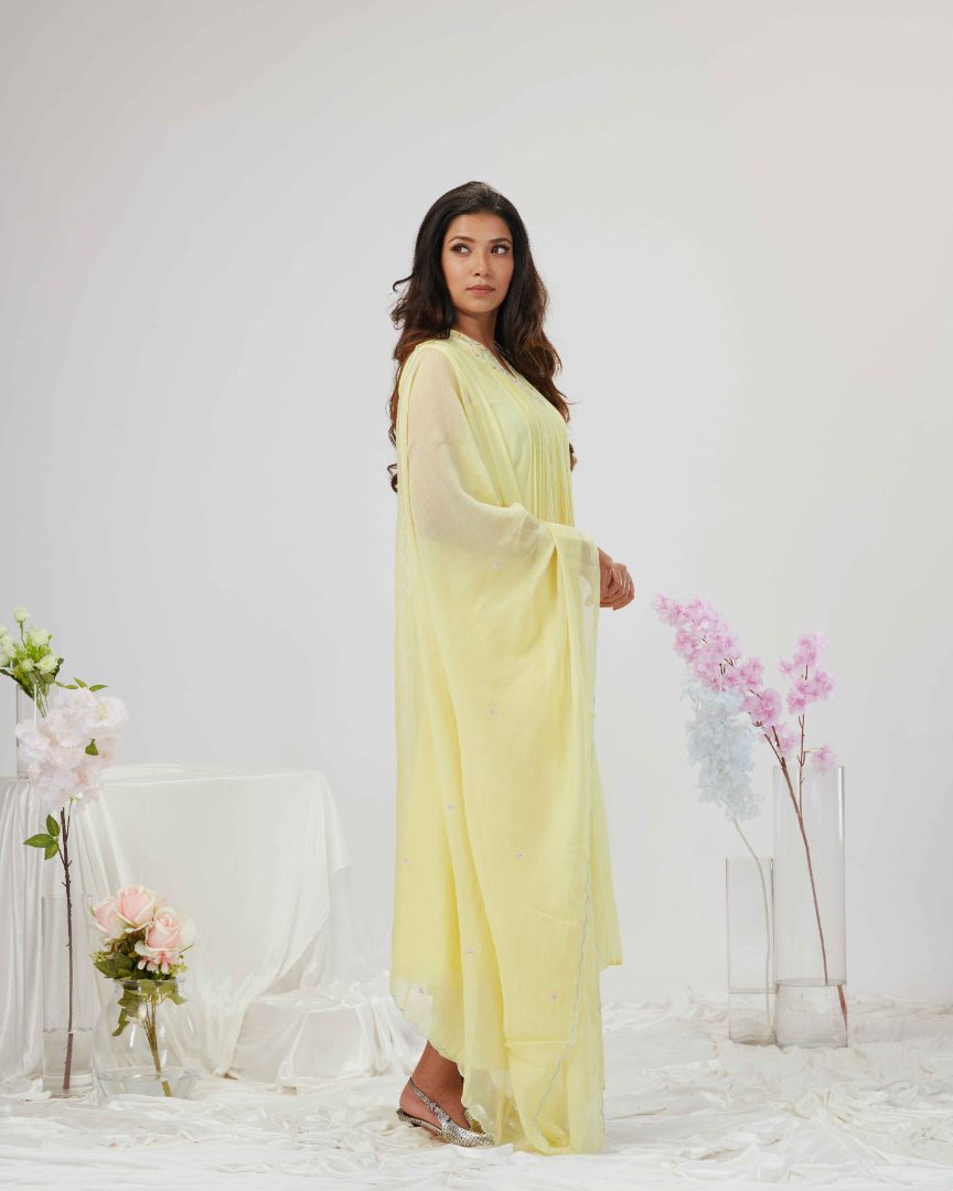 SALWAR SET IN YELLOW