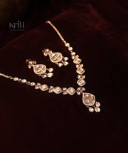 Aarini Polki Pendant Set