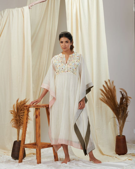 KAFTAN IN OFF WHITE SHADE