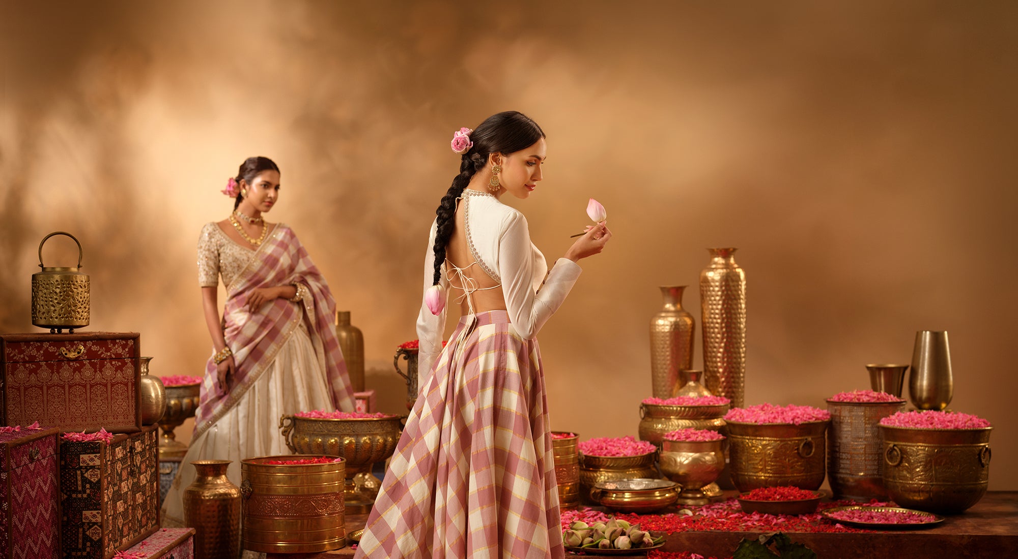 KALAAKAARI