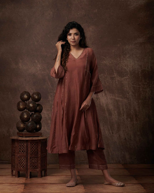 SALWAR SET IN PALE BROWN