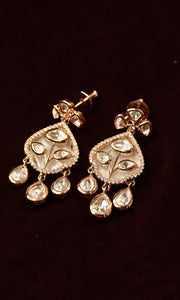 Aarini Polki Pendant Set