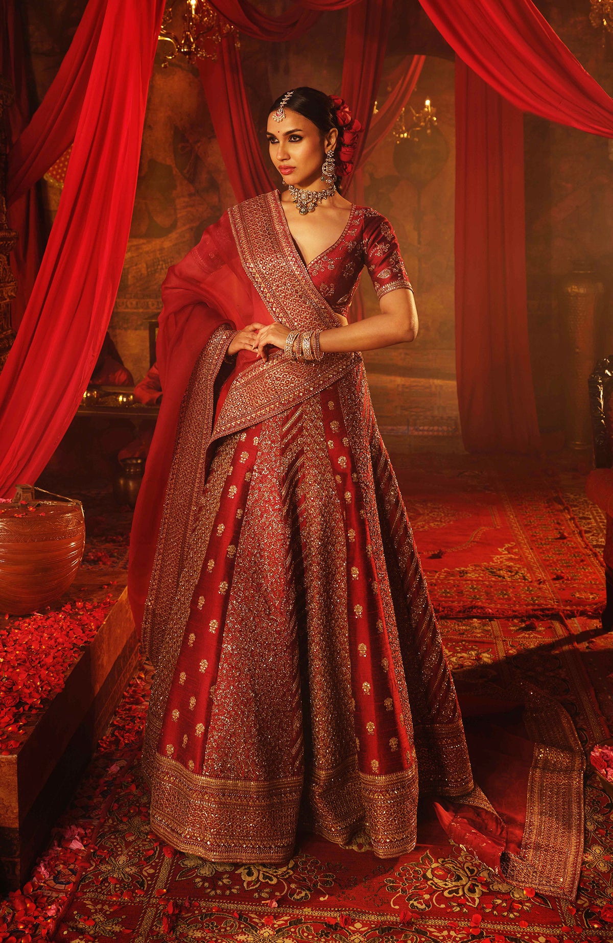 KALAAKAARI